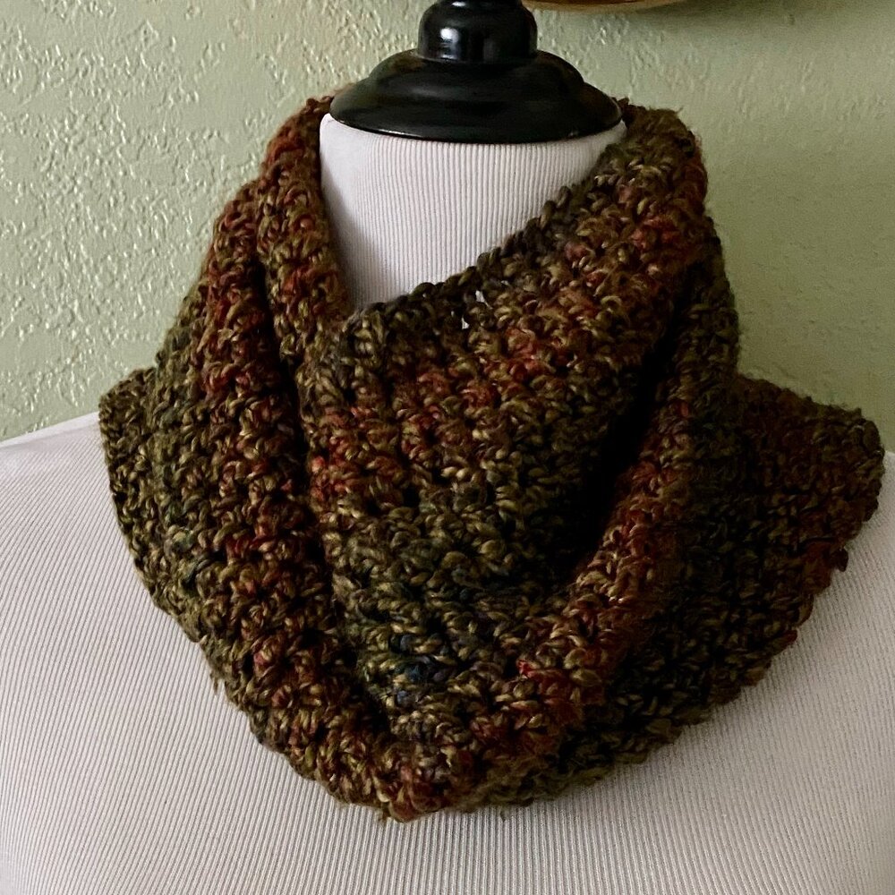 Handmade Crochet Soft Cozy Cowl Neck Scarf Red Charcoal Gray Green 13" x 11"